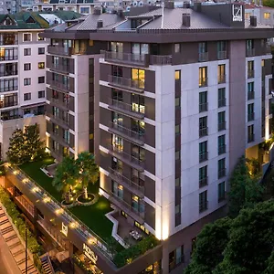 Tzl Nisantasi ***** Istambul