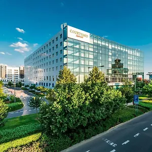 **** Hotel Courtyard By Marriott Airport Czech Republic