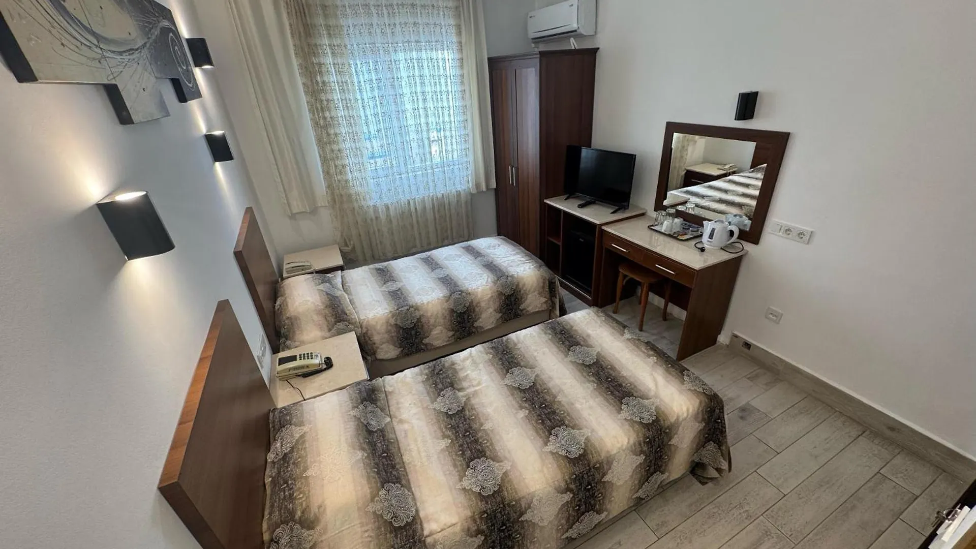 ***  Hanedan Hotel Istambul Turquie